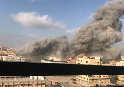 شهيدان و 17 إصابة في قصف مبنى مدني بغزة