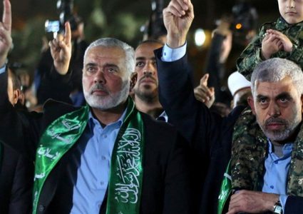 مطالبات إسرائيلية باغتيال قادة حماس وإشعال الحرب