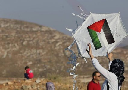 كابوس الطائرات الورقية هل سيشعل الحرب؟