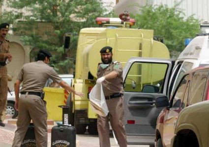 مقتل رجلين بسبب "الغياب عن العمل"!