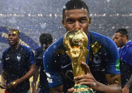 مبابي تبرع بكل مكافآت المونديال للأطفال المرضى