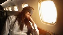 "نصائح مهمة" لنوم هادئ ومريح على متن الطائرة