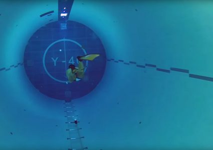 لقطات تحبس الأنفاس من أعمق مسبح في العالم! (فيديو)