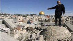 الاحتلال يهدم منزلا في  القدس
