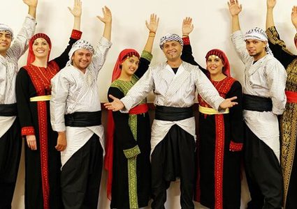 نابلس تحتفي بالزي الفلسطيني