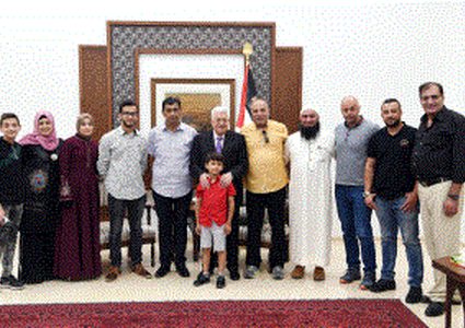 الرئيس يستقبل الطفل المختطف بعد تحريره