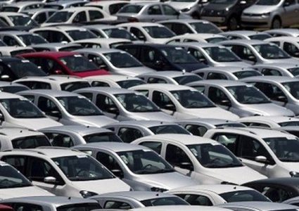 ترامب يهدد أوروبا بـ"عقوبات ضخمة" على السيارات