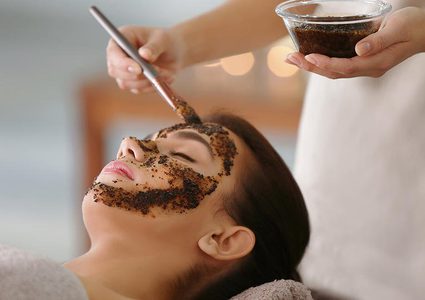 سكراب القهوة .. الحل الأمثل لتنعيم الجسم