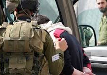الاحتلال يعتقل فتى جنوب بيت لحم