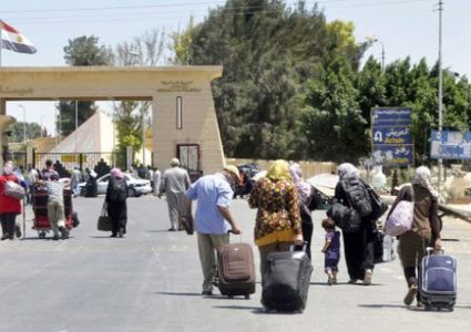 السلطات المصرية تقرر اغلاق معبر رفح غدا الاثنين