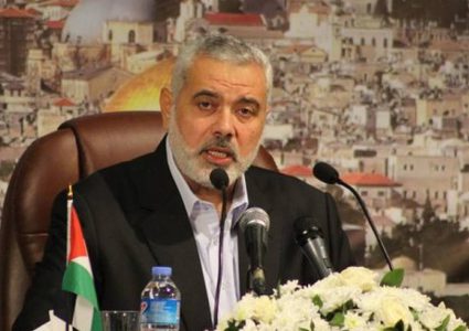 هنية يتلقى اتصالا "مهما" من اللواء عباس كامل