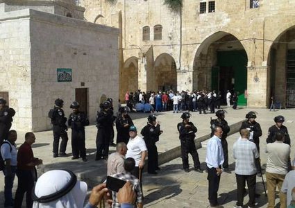 دعوات لشدَ الرحال للأقصى