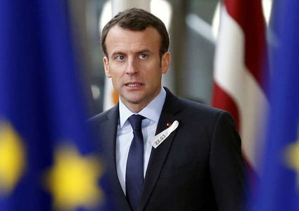 اتهام مساعدي ماكرون باستخدام العنف ضد متظاهرين