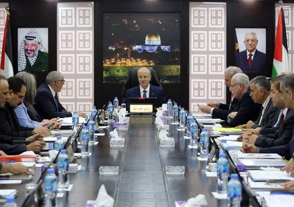 مجلس الوزراء يدعو الدول المانحة إلى توفير الدعم