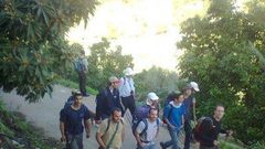 عشرات المستوطنين يقتحمون قرية الباذان شرق نابلس