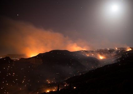 أكثر من 20 قتيلا جراء حرائق في محيط أثينا