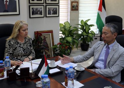 رصاص تبحث مع السفير الياباني العديد من المشاريع