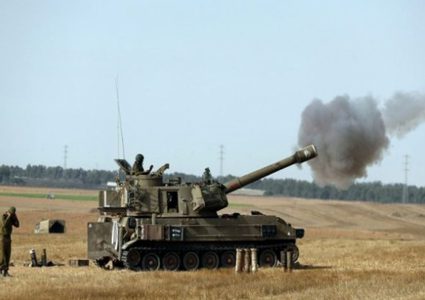 3 شهداء بقصف مدفعي على حدود غزة