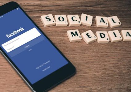 أزواج على عتبات الطلاق وشباب يغرد في سماء الخيال