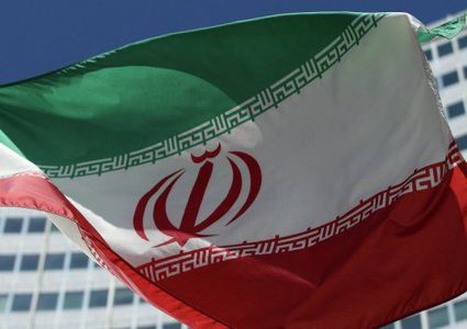 الحرس الثوري يكشف عن 10 مقاتلات قاذفة