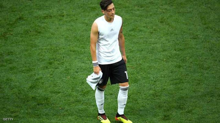 الاتحاد الألماني يأسف ولا يعتذر بعد ما جرى لأوزيل