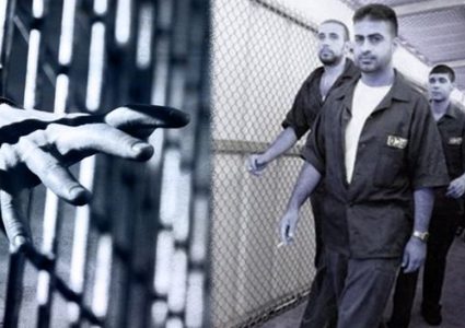 6 أسرى يدخلون أعواماً جديدة في سجون الاحتلال