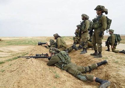 والدة الضابط الذي أصيب بالأمس:"ابني نجا بأعجوبة"