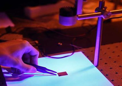 روبوت بحجم الخلية لفحص جسم الإنسان!