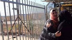 الاسيرة ابو سرور تعانق الحرية