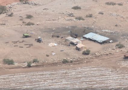 الاحتلال يغلق خطوط مياه تغذي قرية فروش بيت دجن