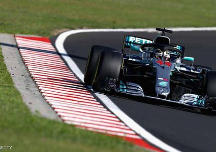 هاميلتون يتوج في "هنغاريا".. ويبتعد بالصدارة