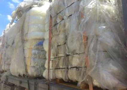 جنين: ضبط شاحنة محملة بنفايات بلاستيكية مضرة