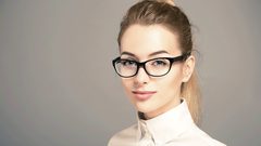 النظارة والذكاء دراسة تكشف العلاقة بينهما