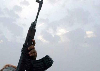 مقتل شاب اثر انفلات رصاصة عليه من أحد اقربائه