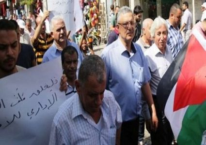 وقفة تضامنية مع الأسرى في طولكرم