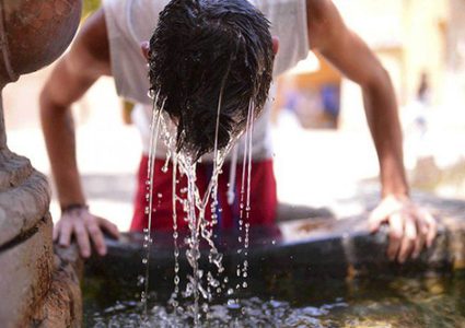 "آب اللهاب".. ماذا يحمل لنا في جعبته؟