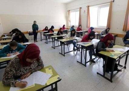 16043 طالب يتقدمون لامتحان الانجاز السبت