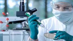 طواقمنا بدأت بتعقيم المياه والنتائج الأولية مساءً