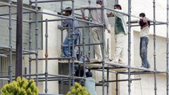 تقرير ديوان الرقابة "يفتح النار" على وزارة العمل