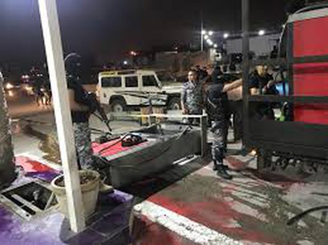 اغلاق نقطتي بيع محروقات عشوائيتين قرب القدس