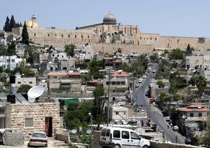 اقامة بؤرة استيطانية بسلوان تهدف لاشعال حرب دينية