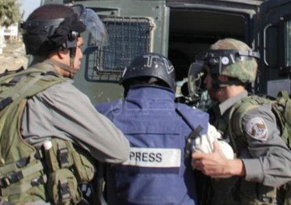 21 صحفيا في سجون الاحتلال