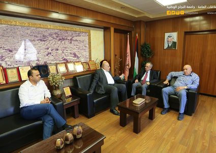 سفير فلسطين في الاتحاد الافريقي يزور جامعة النجاح
