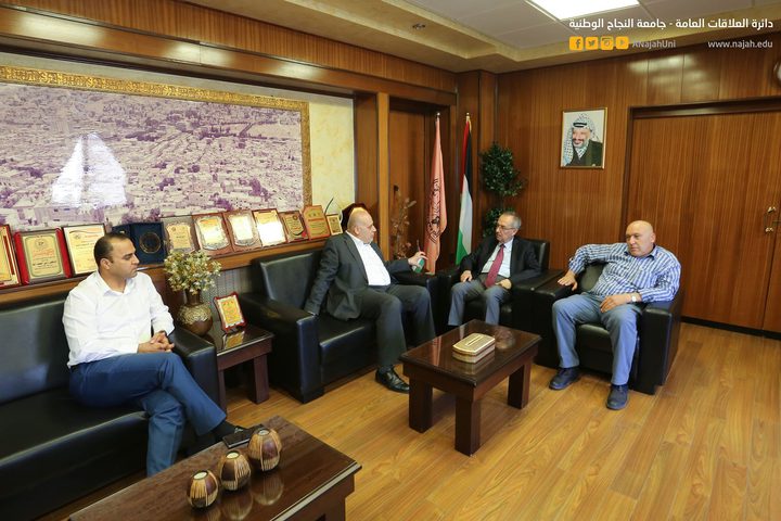 سفير فلسطين في الاتحاد الافريقي يزور جامعة النجاح