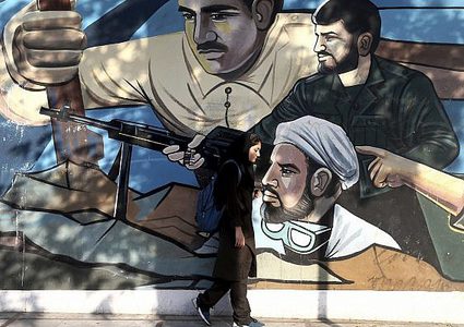 مخاوف أوروبية من محاولة تغيير أمريكا لنظام إيران