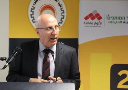 نائب بالكنيست يقدم استقالته باللغة العربية