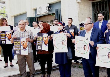 وقفة تضامنية مع الأسرى الصحفيين في نابلس