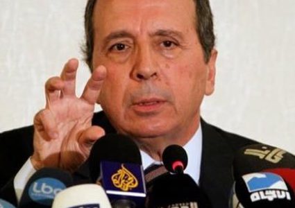 نائب لبناني يكشف عن خطة لتوطين لاجئين فلسطينيّين
