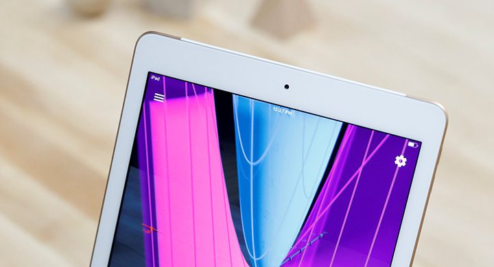 جهاز جديد من "سامسونغ" يهدد عرش "آيباد"