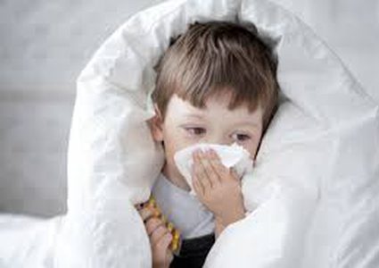 ما هي أسباب مرض نقص المناعة عند الأطفال ؟